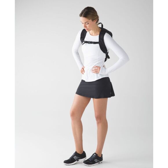 Lululemon, "Circuit Breaker Skirt II,"Women's Skort, Size 6, Black, Used - Picture 12 of 12